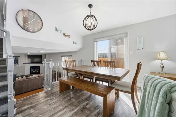 25 Bitternut Place, Elmira, ON N3B 3L2