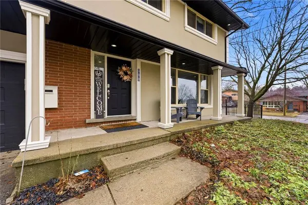 300 Stonybrook Drive, Kitchener, ON N2M 4M2