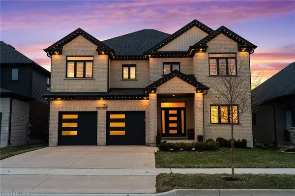 39 Mill Race Crescent, St. Jacobs, ON N0B 2N0