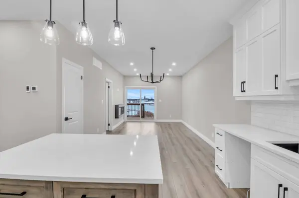 29 Weymouth ST #18, Woolwich, ON N3B 0G3