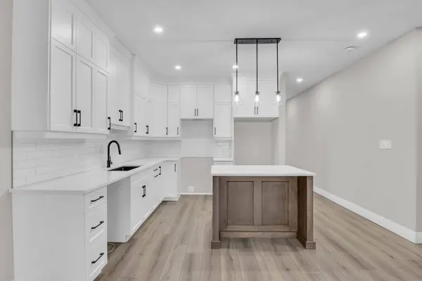29 Weymouth ST #18, Woolwich, ON N3B 0G3