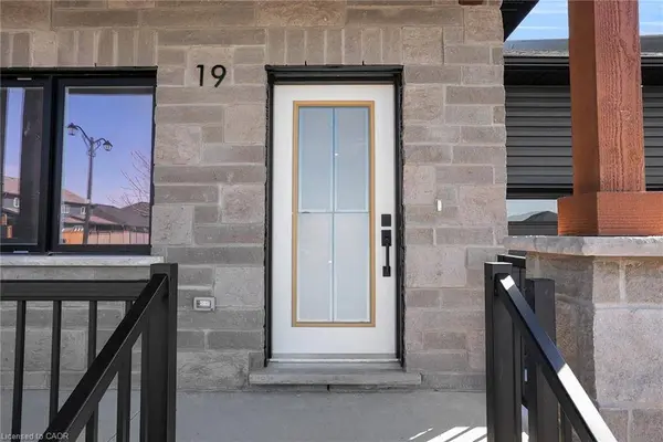 29 Weymouth Street #26, Elmira, ON N3B 0G3