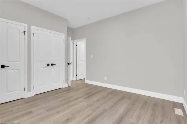 29 Weymouth Street #26, Elmira, ON N3B 0G3