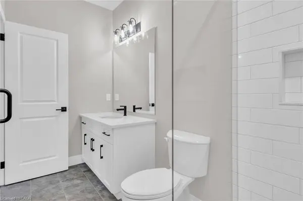 29 Weymouth Street #26, Elmira, ON N3B 0G3