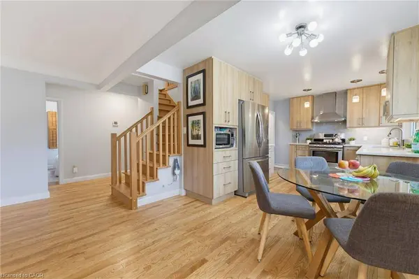 181 Rodney ST, Waterloo, ON N2J 1G4