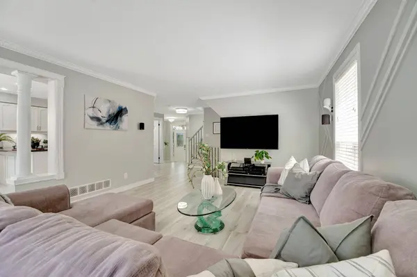 35 Dubrick CRES, Kitchener, ON N2E 4A7