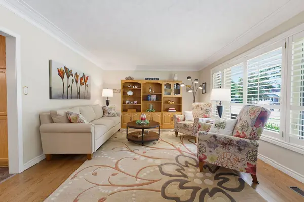 13 Bluebird PL, Woolwich, ON N3B 1W7
