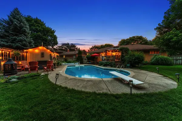 13 Bluebird PL, Woolwich, ON N3B 1W7