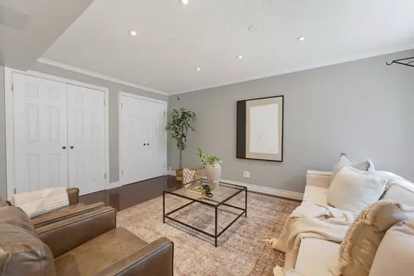 94 First ST W, Woolwich, ON N3B 1H1