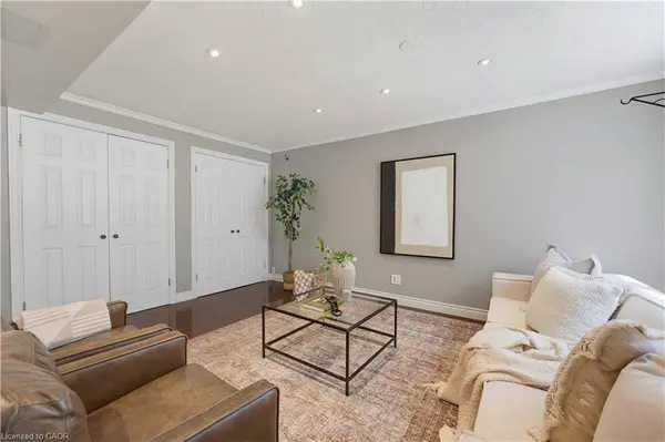 94 First ST, Elmira, ON N3B 1G9