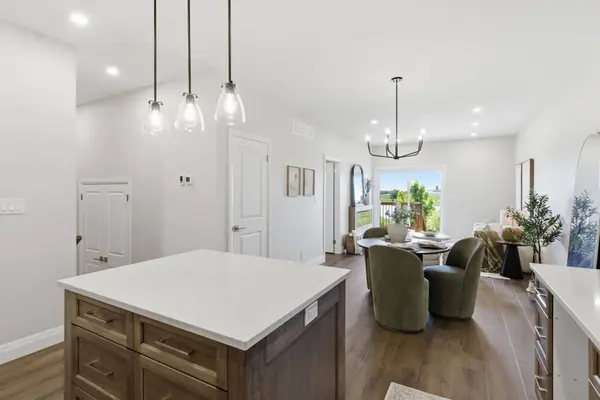 29 Weymouth ST #20, Woolwich, ON N3B 0E5