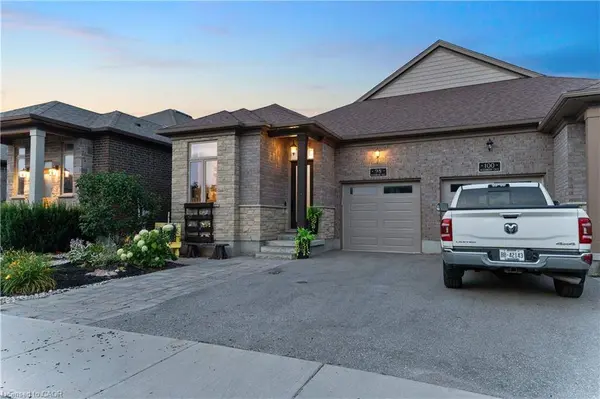 98 Woodberry CRES