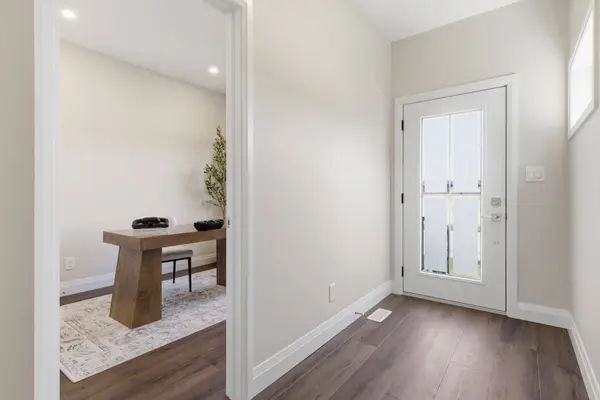 29 Weymouth ST #20, Woolwich, ON N3B 0E5