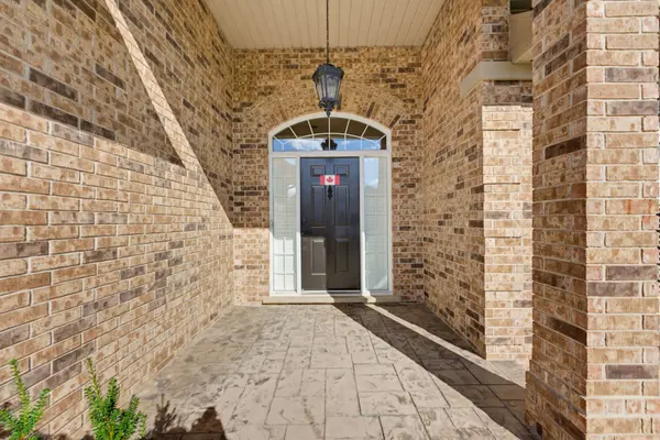 70 Deer Ridge CRES, Kitchener, ON N2P 2L2