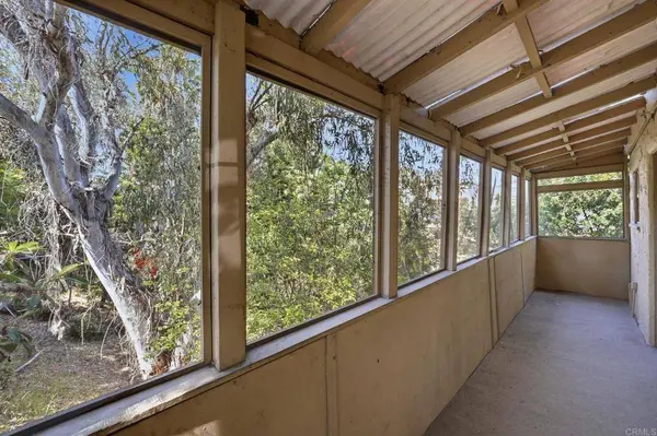 3211 Menlo AVE, San Diego, CA 92105