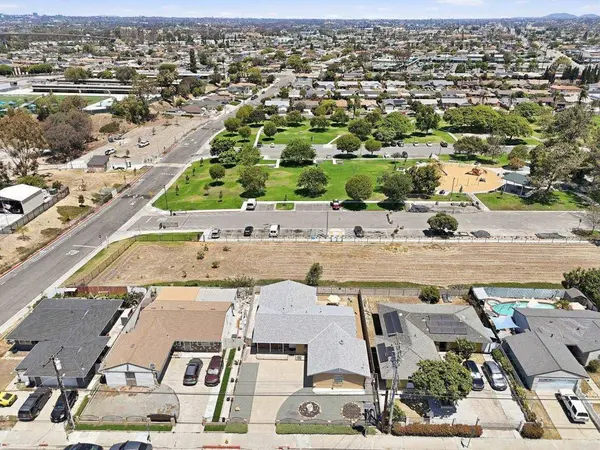 2121 E 4Th ST, National City, CA 91950