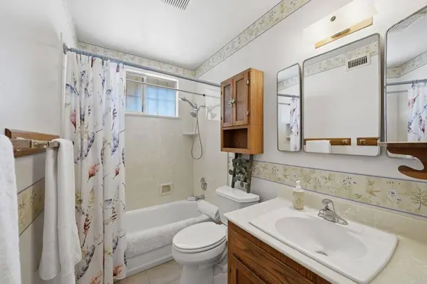 2121 E 4Th ST, National City, CA 91950