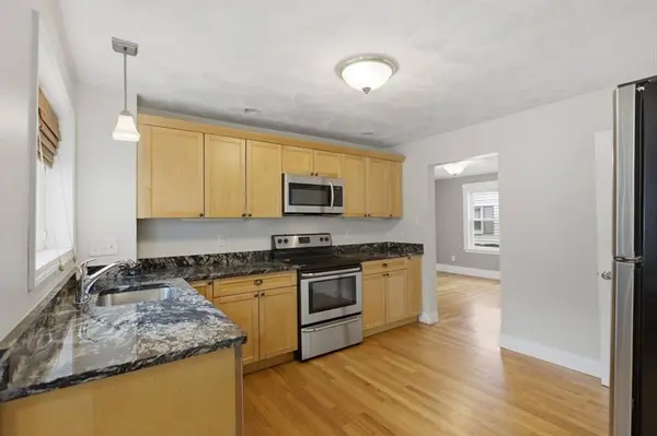 12 Riverside Court, Saugus, MA 01906