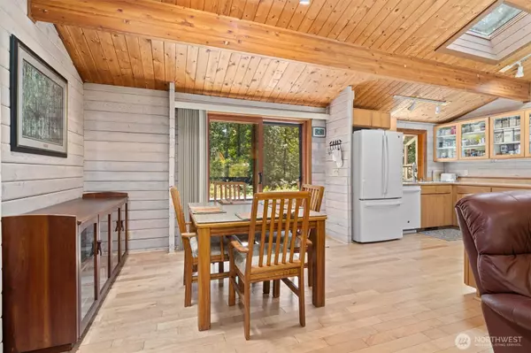 606 E Pointes DR W, Shelton, WA 98584