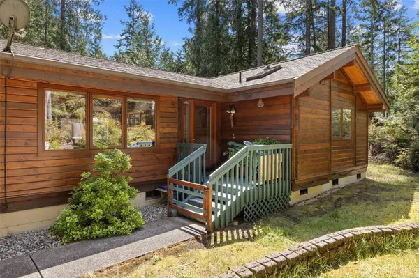 606 E Pointes DR W, Shelton, WA 98584