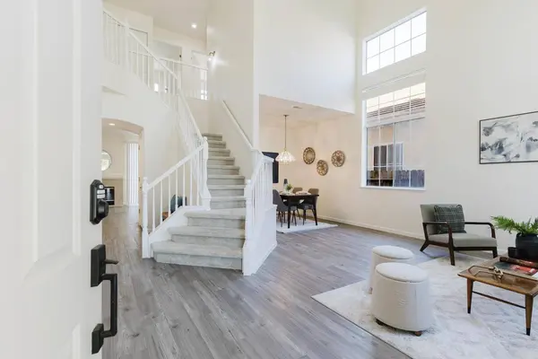 4331 Eiffel DR, Stockton, CA 95206