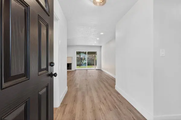 820 Ehrhardt DR, Lodi, CA 95240