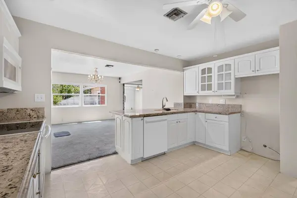 1750 Princeton AVE, Stockton, CA 95204
