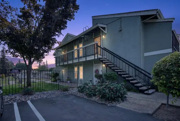 3660 W Benjamin Holt DR #3, Stockton, CA 95219