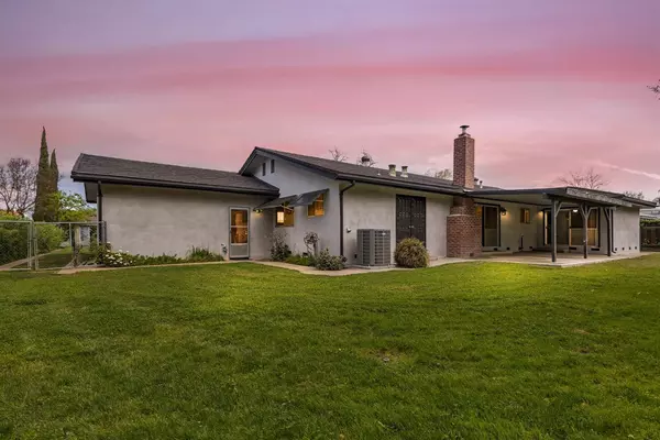 2972 Country Club, Stockton, CA 95204