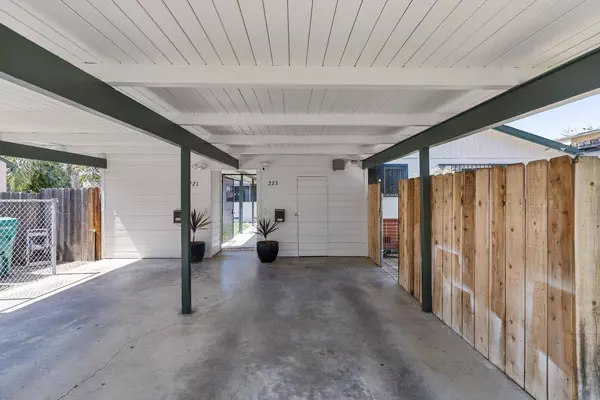 221 E Pine ST, Stockton, CA 95204