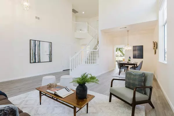 4331 Eiffel DR, Stockton, CA 95206