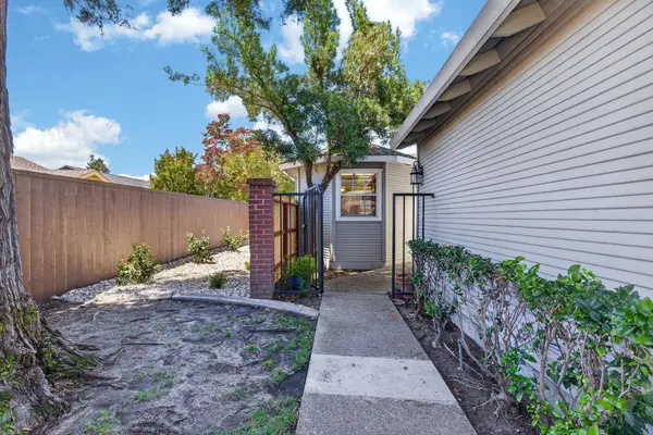 5815 Morgan PL #38, Stockton, CA 95219
