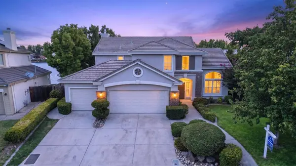 4231 Pinehurst CIR