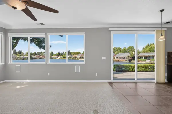 4231 Pinehurst CIR, Stockton, CA 95219