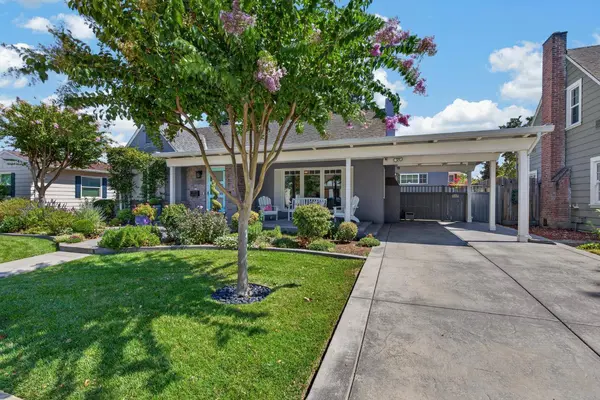 864 W Monterey AVE, Stockton, CA 95204