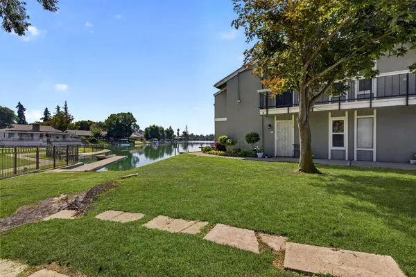 3660 W Benjamin Holt DR #3, Stockton, CA 95219