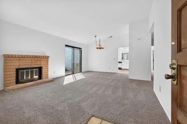 6078 Carolina CIR, Stockton, CA 95219