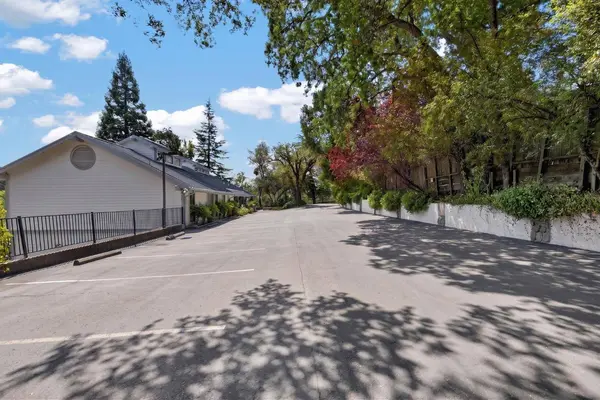 275 Grass Valley HWY, Auburn, CA 95603