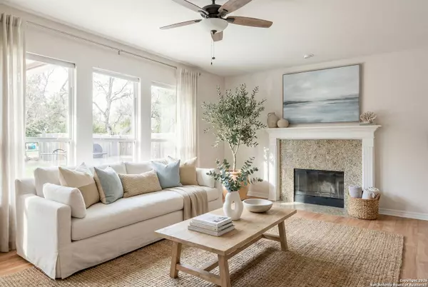 1342 Pinnacle fls, San Antonio, TX 78260