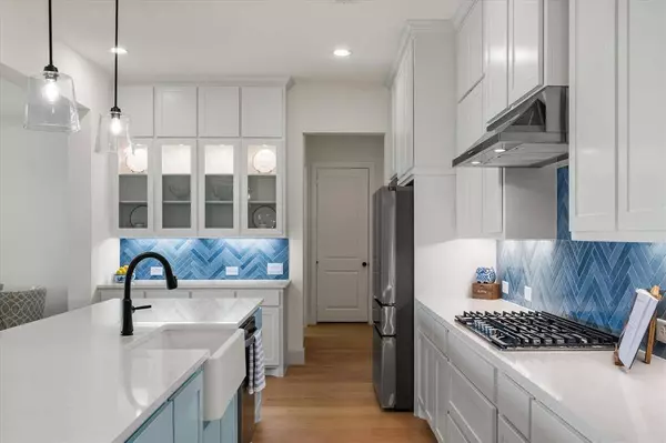 702 M3 Ranch Road, Mansfield, TX 76063