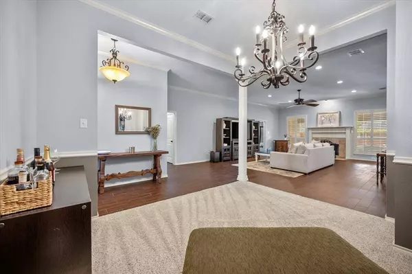 7509 Bunker Court, Benbrook, TX 76126