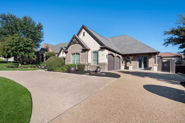 3301 Vista Lake Circle, Mansfield, TX 76063