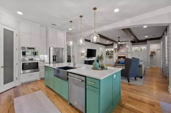 3301 Vista Lake Circle, Mansfield, TX 76063