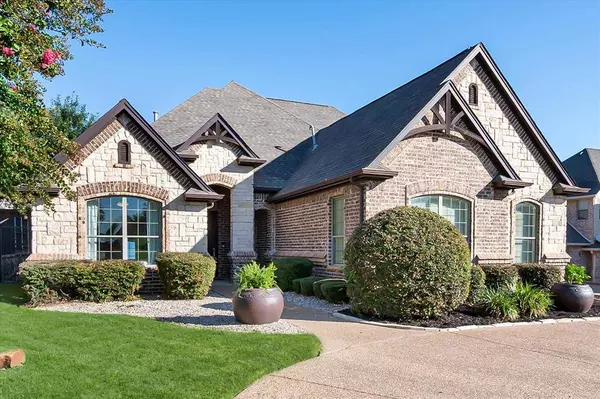 3301 Vista Lake Circle, Mansfield, TX 76063