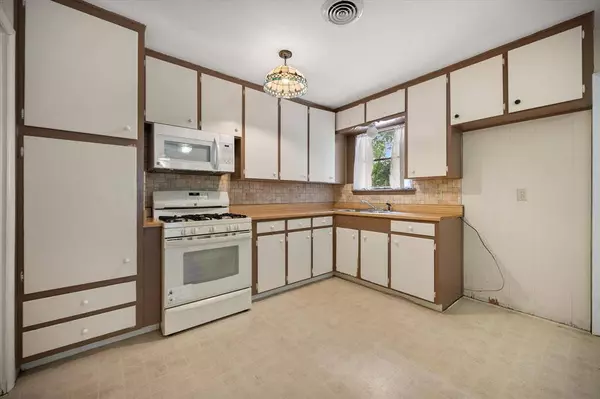 5050 Lubbock Avenue, Fort Worth, TX 76115