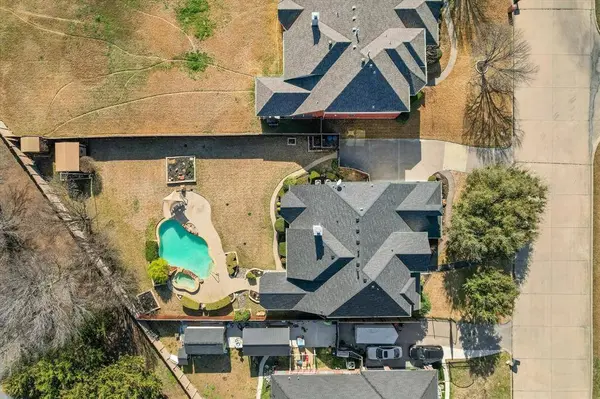 1204 Dover Heights Trail, Mansfield, TX 76063