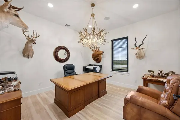 1911 Ozro Road, Venus, TX 76084