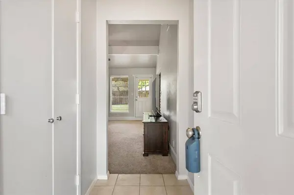 1520 Timbercreek Road, Benbrook, TX 76126