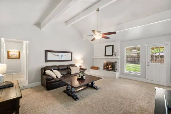 1520 Timbercreek Road, Benbrook, TX 76126