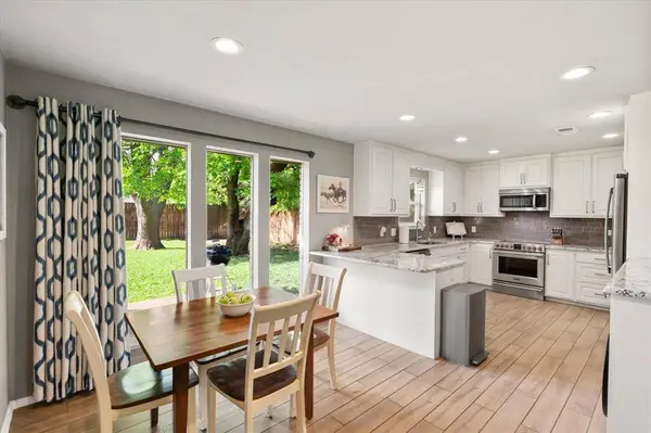 1520 Timbercreek Road, Benbrook, TX 76126